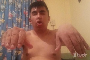 Xtudr - SUMISOCDMX44: I'm a submissive sleepyhead, I like being abused while I'm asleep, I'm also into bondage, exhibitionism, and hypnosis,...