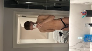 Xtudr - Nicoalex: Cock and Ball Torture / Ballbusting / Submissive man