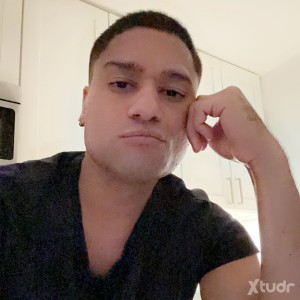 Xtudr - King4You: looking for a loyalty/Honesty if we get somewhere/ Dom here love to be obeyed…
Love to just enjoy life culture food travel...