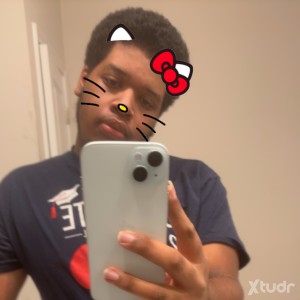 Xtudr - CarPlay_byme: 19,bottom, looking for some hookups are CarPlay 👀