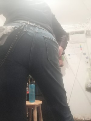 Xtudr - SexyZdravo2021: HARDCORE LEATHER Faggot looking for REAL ALPHA MASTERS who wanna take me owned for serve and SATISFIED all most PERV...