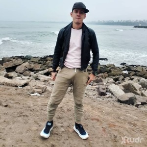 Xtudr - yllysjcp: joven delgado , juego futbol y vivo en colombia.
sonxdad