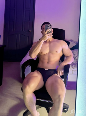 Xtudr - AznGod: Fit Asian BI TOP. Married. Need a bull? I'm your man. Clean cut looking, but I can get pig nasty. 😶‍🌫️🧊