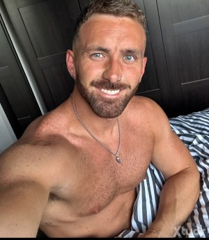 Xtudr - Paul21cm: ¡Hola! Busco un hombre para encuentros agradables sin complicaciones. Si tú también quieres pasar tiempo con alguien inter...