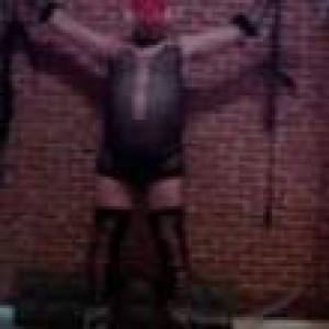 Xtudr - apolodoro: Mature submissive, I've never had a Master, I've always been a servant to a Mistress.
I would like to try myself with a M...