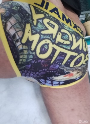 Xtudr - BuscoDueño🐷: Busco Amo cerdo para usarme cuando quiera y ser sólo suyo 