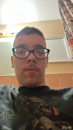 Xtudr - calab18: I am looking for someone to be my daddy and treat me and dress me like a baby 