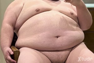 Xtudr - GorditoMaduro57: Open to everything, submit and submit to all kinds of pig desires and humiliations. I like to play with inferior sl...