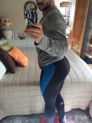 Xtudr - cumslave: I'm a very submissive guy, very compliant, totally perverted and degenerate.
I like mature men and if you want to humiliat...