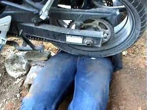 Xtudr - rapadetebcn: I am a slave to be well footed and crushed, with boots and wheels, experienced, with a lot of resistance and very few l...