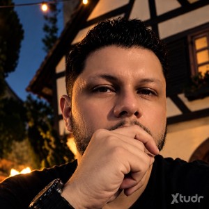 Xtudr - AfimSemlocal: Amante de viagens e passeios , sentir a vida como ela é e ver que cada um carrega em si suas marcas 