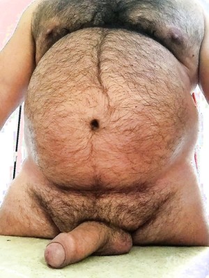 Xtudr - Hilota: con muchas ganas de servir a un macho alfa maduro - fotos por privado