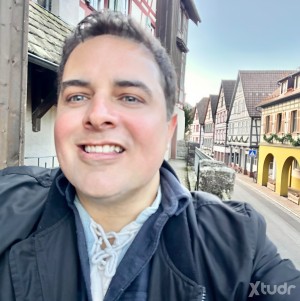 Xtudr - ville: I can travel to meet you. I’m a mix of shy and talkative. I’m a lot of things, so ask me. I’m unique. 
Sex is a kind of fusio...