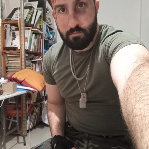 Xtudr - Cachorro26: Little experience as a submissive man. I aspire to be trained as a domestic submissive. I greatly enjoy humiliation, dis...