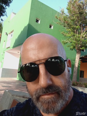 Xtudr - Luigib: Soy activo y me va todo menos la falta de higiene y la mierda