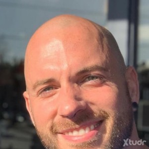 Xtudr - drewreynoldsx: Sub bottom, kinky, open minded, discreet 