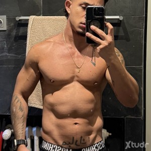 Xtudr - ThiagoXLatin: Chico Latino disponible las 24/7 
Chems 🍬
Long sesions
Prívate 