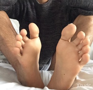 Xtudr - gpmad1520: It would be cool to meet someone to initiate me.