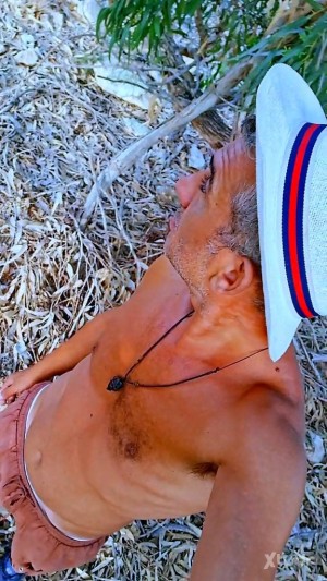 Xtudr - AMOSTR8VLC: Soy un tio con ganas de usar a buenos sumisos. PERO NO USARLOS SIN MAS. QUIERO ENCERRARTE UNOS DIAS Y VIOLARTE CERDA. 
L...