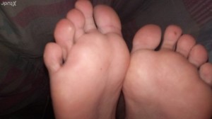Xtudr - Pisoteador: Soy un amo argentino con fetiche por los pies, soy 100% dominante y muy sádico.
Adoro el raceplay y la infidelidad no co...