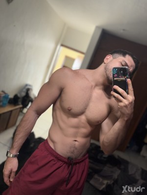 Xtudr - ME94: Anyone looking for fuck hard like me