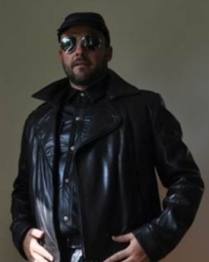 Xtudr - Cuiralps: Submissive slave who adores leather