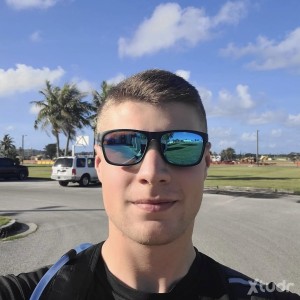 Xtudr - John009: I'm a man who lives life as it comes to me. I don't worry about tomorrow, for it will be here no matter what I do. The best...