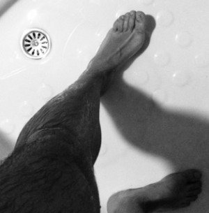 Xtudr - james_v: A normal guy, with a dominant, morbid and discreet touch