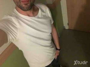 Xtudr - otto4282: Buscando morbo sin compromiso