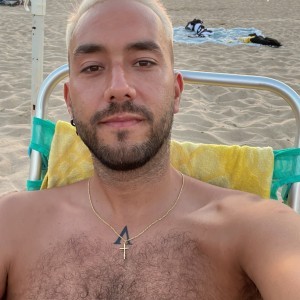 Xtudr - Alberto89: What are you looking for today?
