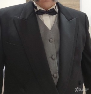 Xtudr - lovcopsub50: Uniformed bottom looking for uniformed Dominant men/uniforms/leather...