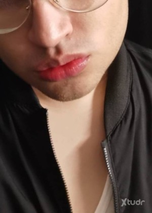 Xtudr - Tragona: Top gentlemen from CDMX who have the fantasy of fucking a little bitch like me? I challenge you, let's see if you're really...