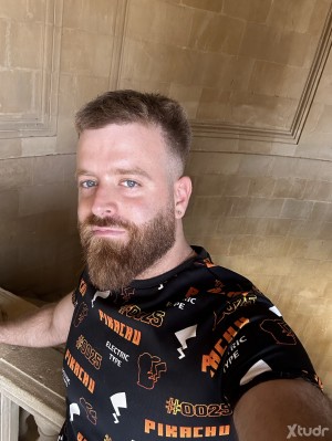Xtudr - Sumconocer: I would like to meet a dominant male and if something stable arises, no problem. I think in dom sub relationships, there...