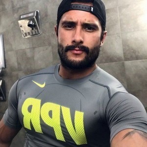 Xtudr - dominanteactivo: Dominant man, active, tall, well-endowed, serious, dominant, only submissive for cash, no curious people, I don't r...