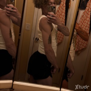 Xtudr - subtwinksuxkingnow: dying to give head and swallow loads at tn moment ;) i’ll drain any and every one of yall that comes over or pic...