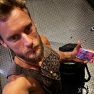 Xtudr - master_michael:  Hey boi… ...