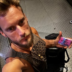 Xtudr - master_michael:  Hey boi… 