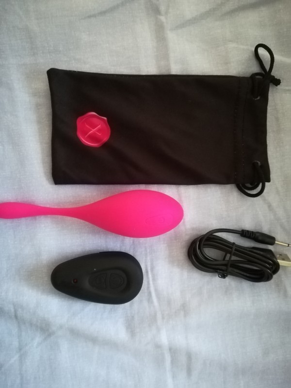 Xtudr - Compr-vta de material fetichista Vendo vibrador inalambrico. Potente. En su bolsa original. Barcelona. 