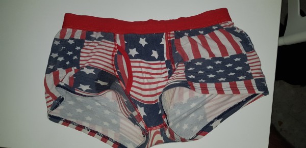 Xtudr - Fetichistas de Calzoncillos, speedo, bañadores. Comienza la subata...por email o skype, kno tengo mensajes