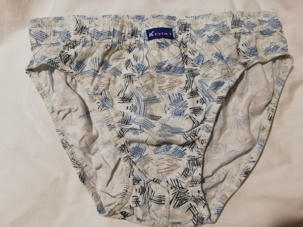 Xtudr - slips muy cutres y cuanto mas cutres ..mejor! (Tambien boxers)  