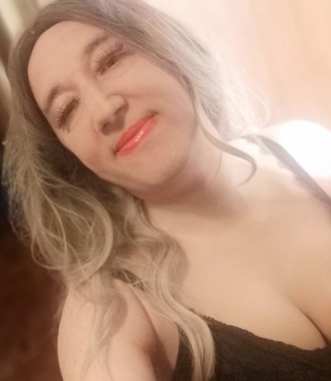 Xtudr - Esclav@s para ser hormonad@s Dispuesta a ser hormonada en Barcelona, para convertirme en trans, con pechos.
Algun macho quiere tenerme de fija?
Me ayudas a hormonarme?