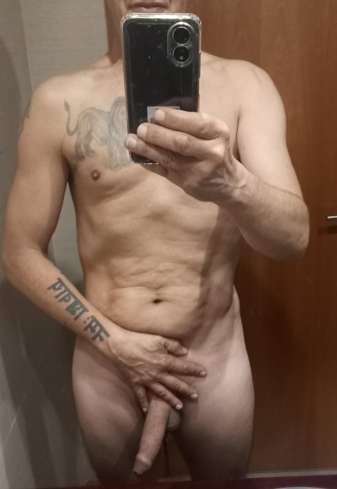 Xtudr - Femboy Hola, me presento en sociedad. A vuestra entera disposicion