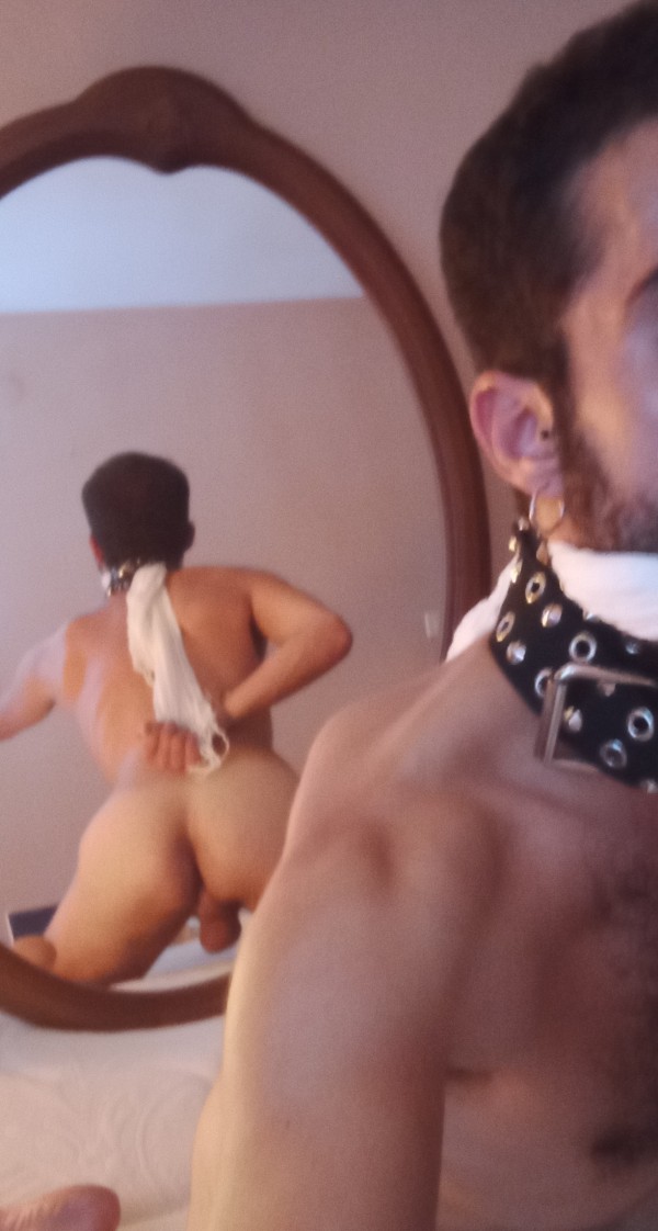 Xtudr - Valencia sexo duro y fantasías sexuales  Joven hetero con ganas de ser desvirgado analmente en un gangbang extremo y multitudinario.

Me encantaría cumplir la fantasía de que mi primera experiencia homosexual fuera como una especie de violación grupal (consentida) en la que me humillen y hagan conmigo todo lo que quieran.

Aunque he ejercido de dom practicando BDSM con mujeres, me gustaría ser iniciado también como esclavo, para poder ser versátil y disfrutar satisfaciendo el morbo de llevar a cabo en el sexo todo tipo de perversiones. 