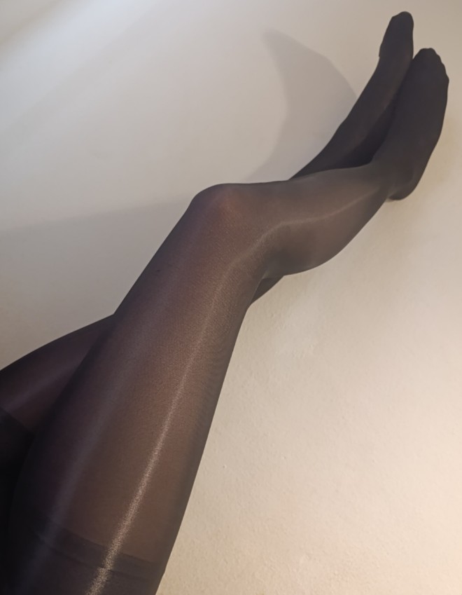 Xtudr - para fetichistas de las medias tacones ligueros sujetadores corsets 