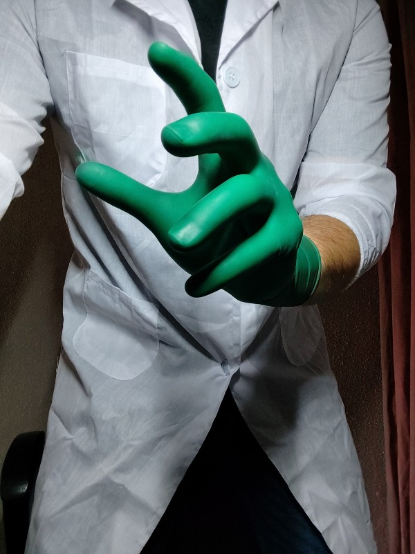 Xtudr - Medical Doctor en Cádiz! Otro doc o paciente cercano para consulta?