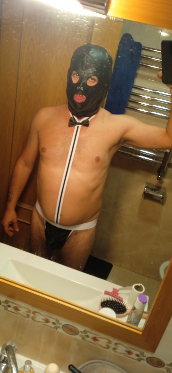 Xtudr - DOMINACION TOTAL Buscando amo maduro morboso muy dominante 