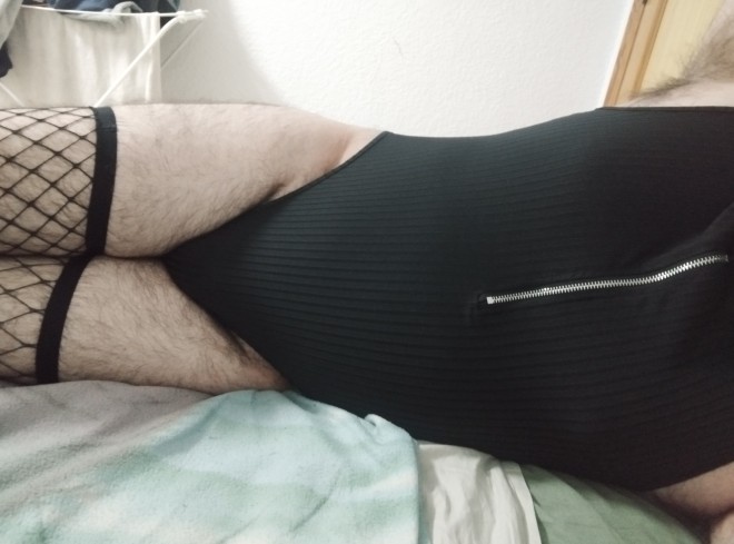 Xtudr - Valencia sexo real hombres guarros y viciosos Soy afeminado osito, mi apariencia es de un cuerpo un poco rellenito y totalmente peludo/velludo de cuerpo entero, mi pene es pequeñito y soy sumiso, busco amo para mandarle fotos y vídeos con lo que el me ordene, no hago cosas anales ni videollamadas de momento, mando Telegram o Whats.