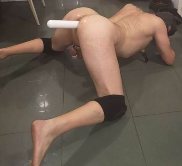 Xtudr - Se busca a la mas guarra 😈