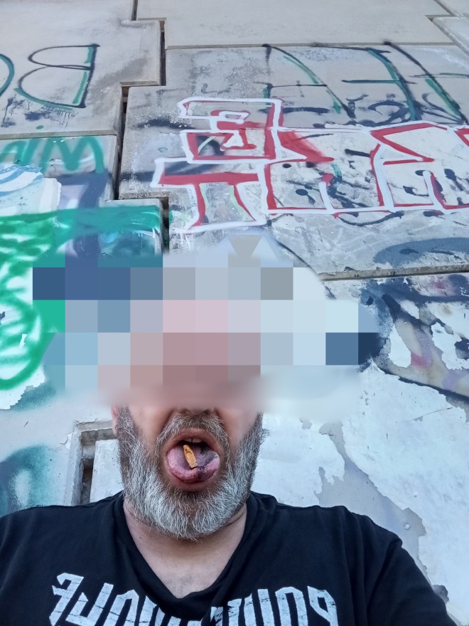 Xtudr - Smokers España 
Grupos
Mis grupos
Administrar grupos

Perros cenicero
Para aquellos perros que quieran ser auténtixos ceniceros humanos. Tragacenizas. Bocacolillas. Amos fumadores

Otros Grupo público
Opciones de miembro


Publicaciones
#
DESECHO_HUMANO_45
4h
Esto ha sido hoy 6 de mayo y me he encontrado por la calle a tres chavales jóvenes que cuando me han visto se han tocado el paquete y yo me he acercado a ellos y le he dicho mira te voy a decir una cosa pero en un sitio apartado si quieres tener a tu zorra tienes que pegarme porque los he visto muy machitos y han accedido me han llevado a un sitio apartado me han pegado sentado han pateado mis huevos y han usado mi boca de cenicero mientras que me han meado, me han puesto todo cachondo después menos mal que la playa estaba cerca. Esto ha sido en una de las paradas del metro del TRAM EN ALICANTE CAPITAL.
Mira la foto y puedes imaginarte lo contento que estaba

