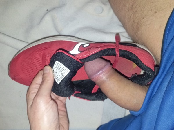 Xtudr - Morbos y cosas raras Alguien para cerdesr x cam ahora?